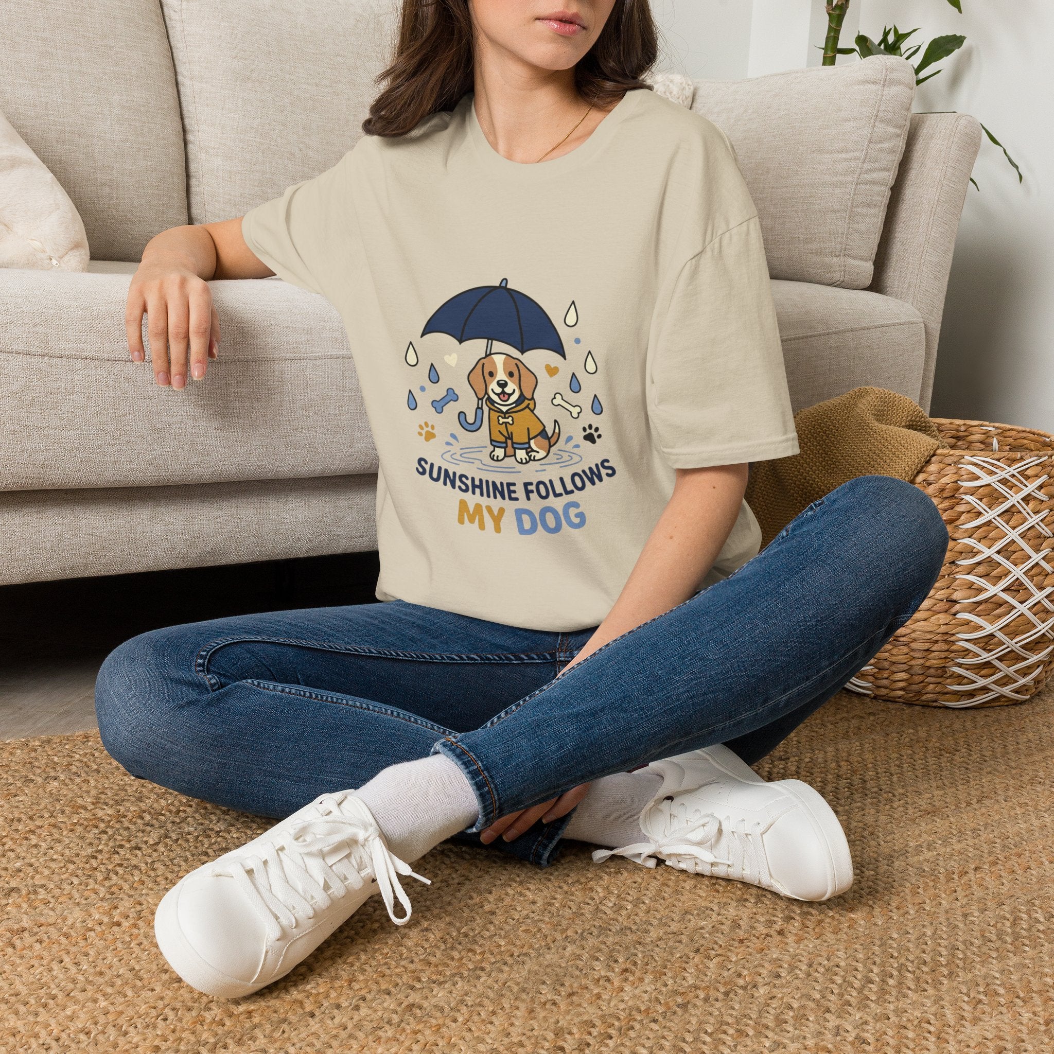 'Sunshine Follow My Dog' Graphic T-Shirt