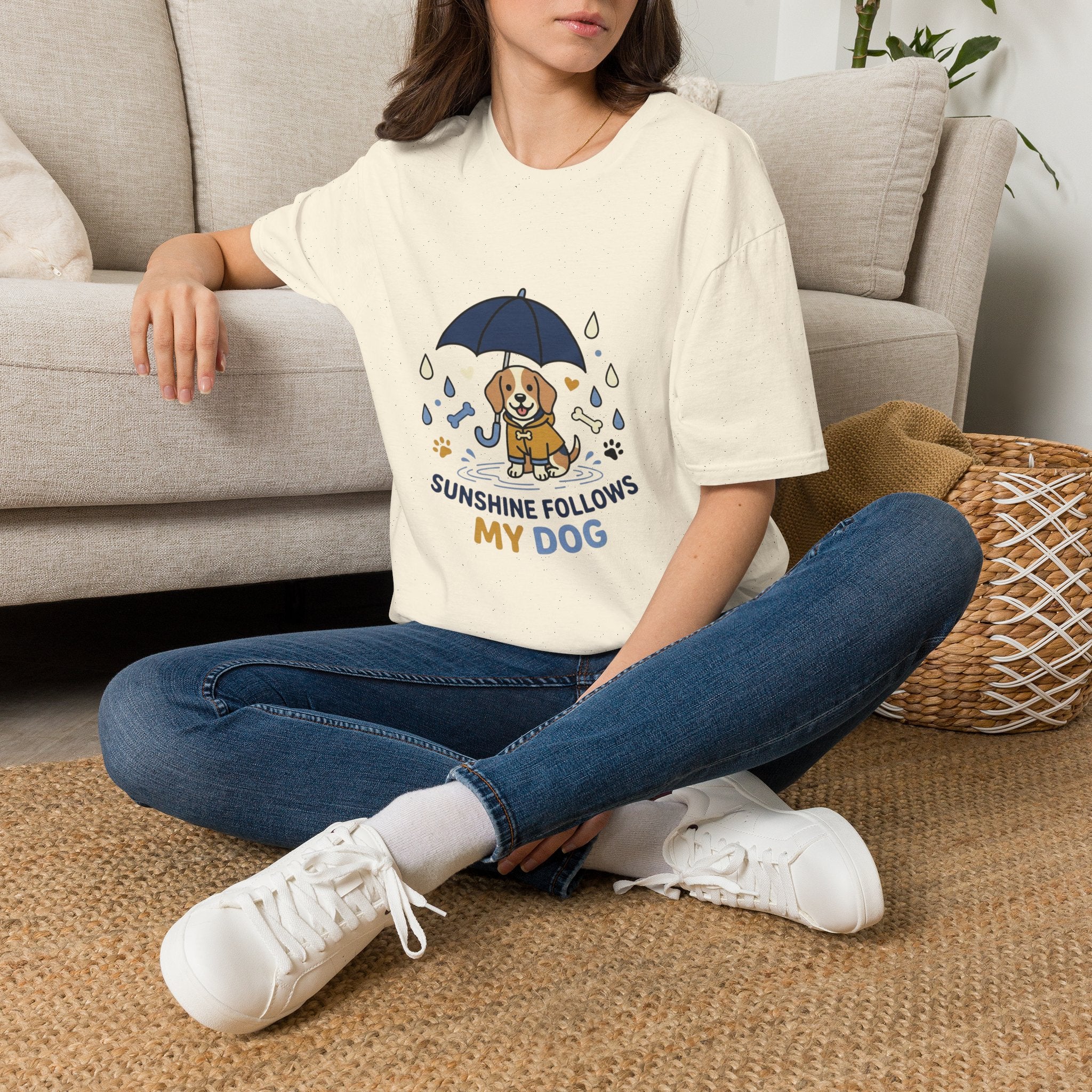 'Sunshine Follow My Dog' Graphic T-Shirt